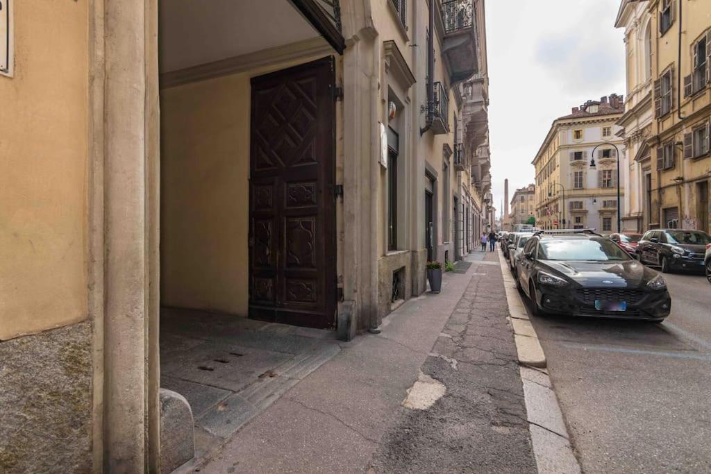 Ferienwohnung Hollywood Housein The Heart Of Turin Exterior foto
